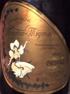 Champagne_Mignon-Mignon_Ezio_Falconi_Wikichampagne.com