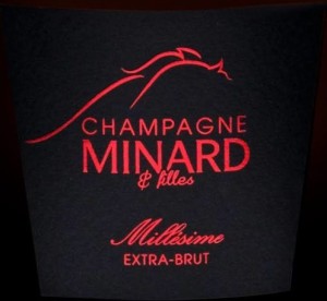 Champagne_Minard_&_FillesEzio_Falconi_Wikichampagne.com