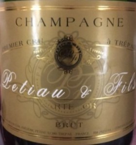 Champagne_Petiau_et_Fils_Ezio_Falconi_wikichampagne.com